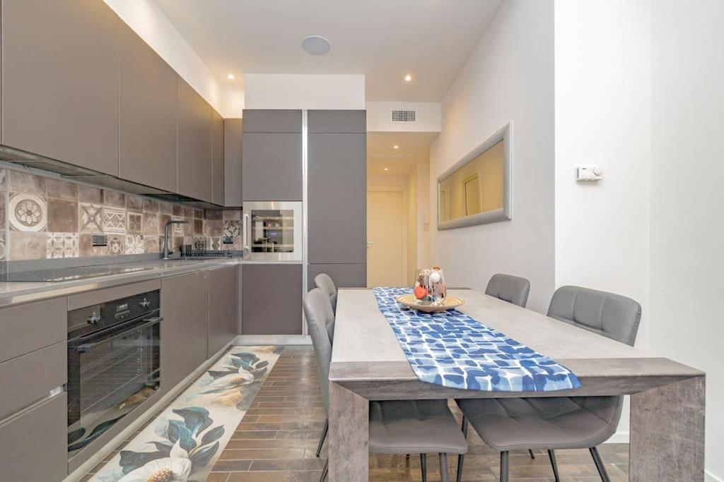 Lovely Home - Corso Como Милано Екстериор снимка